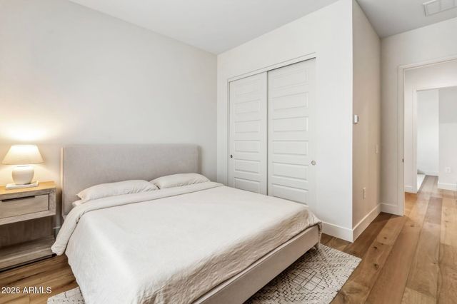 10471 W QUAIL Avenue, Peoria, AZ 85382