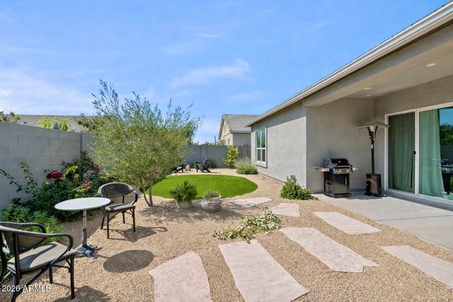 10471 W QUAIL Avenue, Peoria, AZ 85382