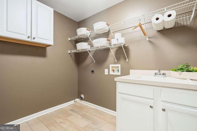 606 Somerton Place, Cumming, GA 30040