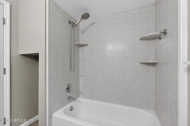 10831 MANDARIN STATION Drive E, Jacksonville, FL 32257