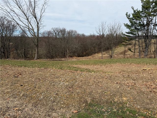 410 Elderberry Lane, Washington Twp, PA 15613