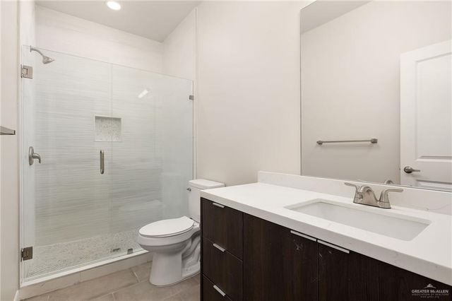 1309 E Hibiscus Avenue 2, Mcallen, TX 78504