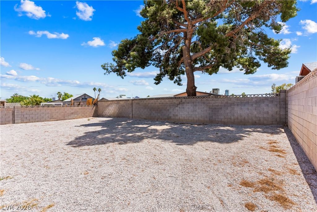 4545 West Desert Inn Road, Las Vegas, NV 89102 — photo 4