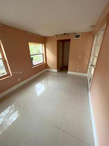 14215 NE 9th Ave 14215, North Miami, FL 33161