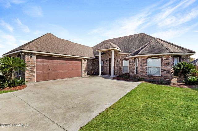 501 Walter Drive, Lafayette, LA 70507