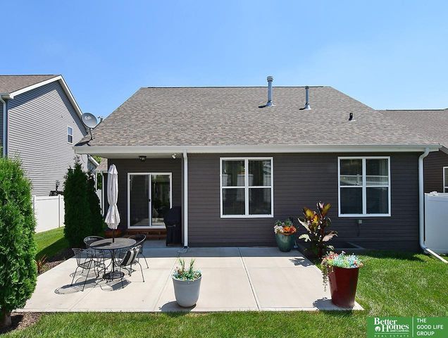 8202 N 172nd Street, Bennington, NE 68007