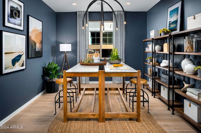 12614 W PARKWAY Lane, Avondale, AZ 85323