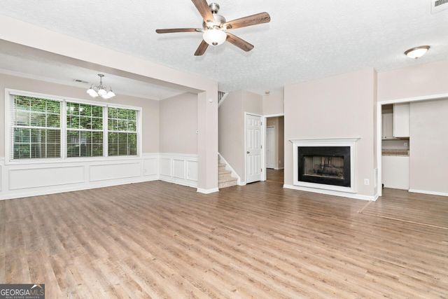 241 Chamberlyn Lane, Hiram, GA 30141