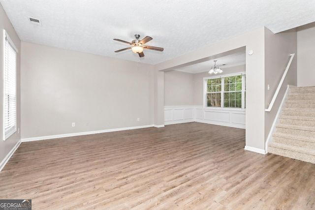 241 Chamberlyn Lane, Hiram, GA 30141