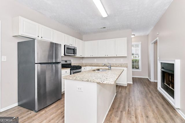 241 Chamberlyn Lane, Hiram, GA 30141