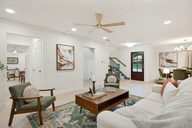 407 Valley Cove Drive, Richardson, TX 75080