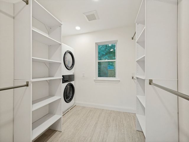 407 Valley Cove Drive, Richardson, TX 75080
