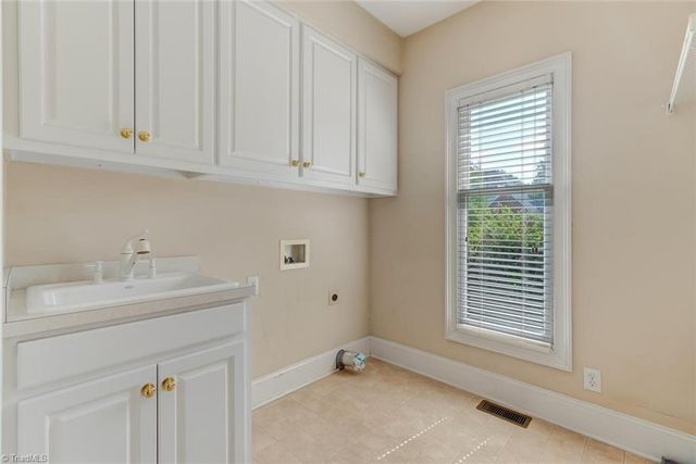 2037 Gurney Court, Burlington, NC 27215