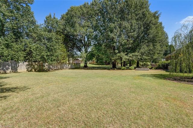 2037 Gurney Court, Burlington, NC 27215