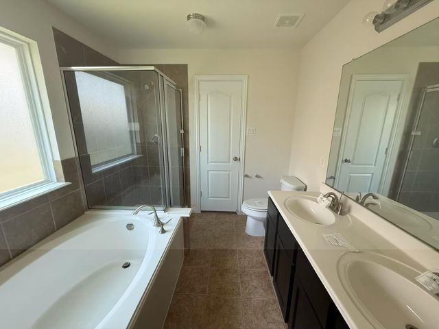 1411 Brighton Fort Drive, Houston, TX 77073