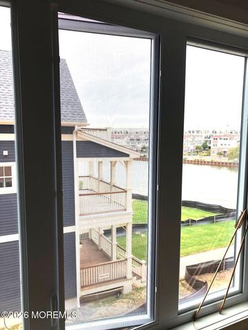 16 W Lake Avenue 16, Ocean Grove, NJ 07756