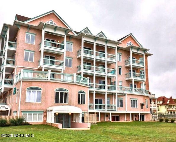 16 W Lake Avenue 16, Ocean Grove, NJ 07756