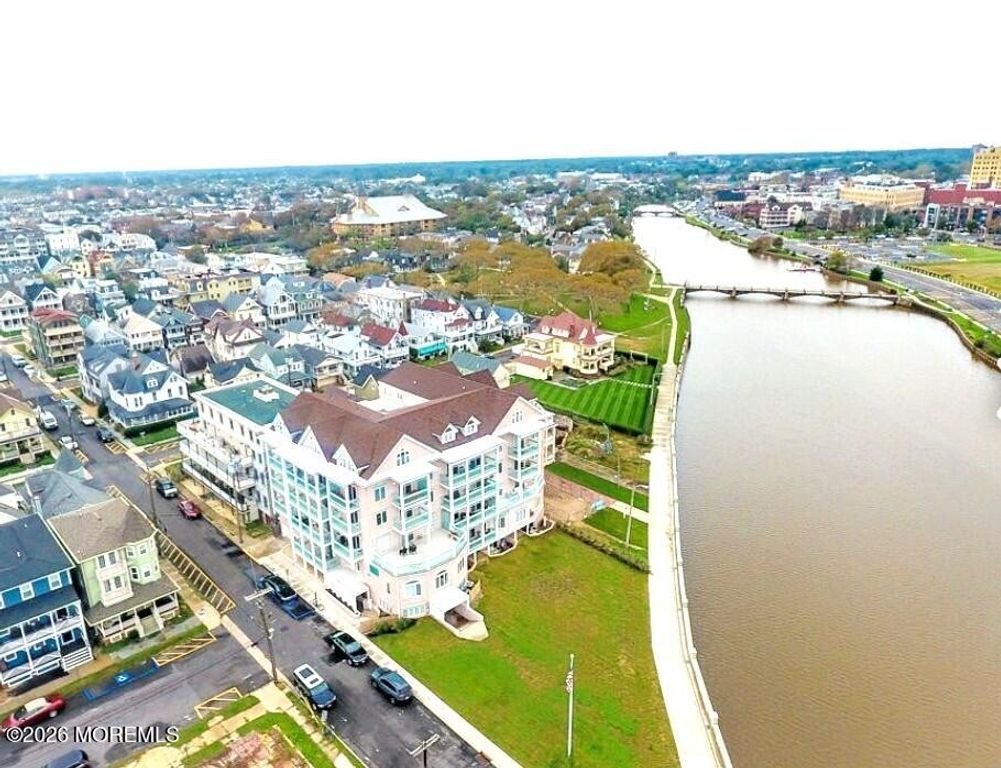 16 W Lake Avenue 16, Ocean Grove, NJ 07756