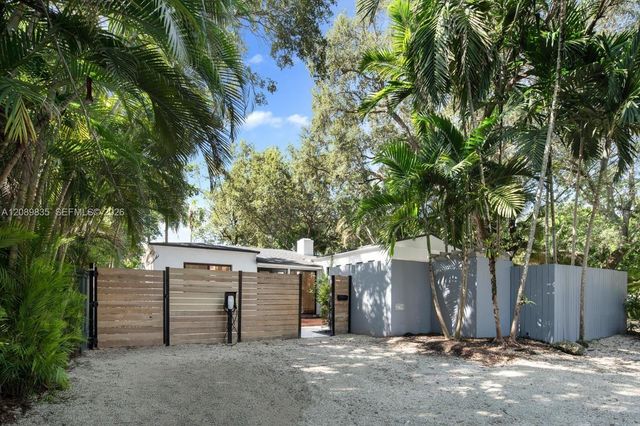 3794 Irvington Avenue 0, Miami, FL 33133