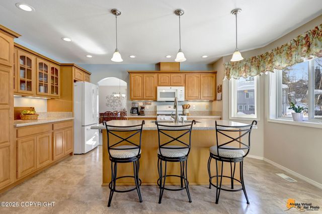 6430 Peppertree Circle, Anchorage, AK 99504