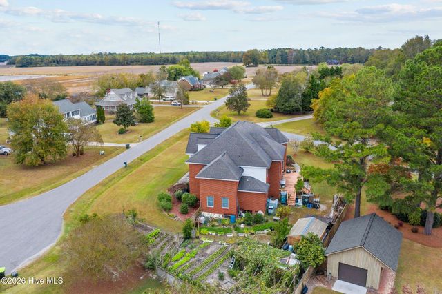 1181 Cedar Hill Drive, Williamston, NC 27892