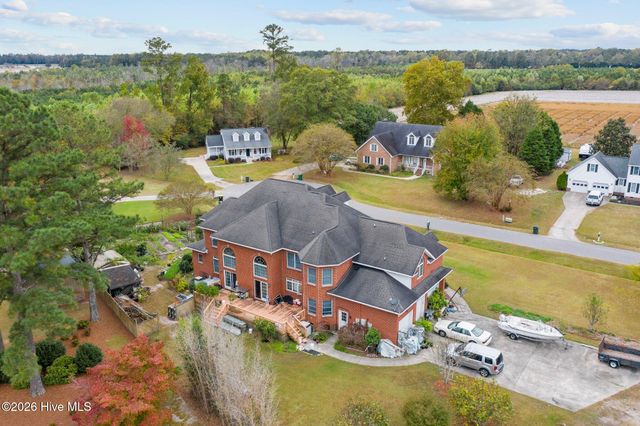 1181 Cedar Hill Drive, Williamston, NC 27892