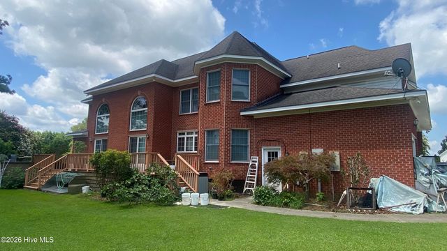 1181 Cedar Hill Drive, Williamston, NC 27892