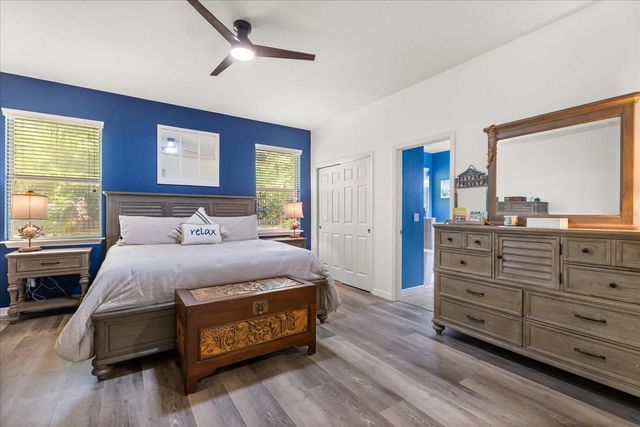 30231 HACKNEY LOOP, Mount Dora, FL 32757