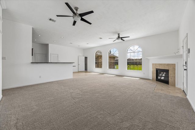 2410 Arabian Trail, Manvel, TX 77578