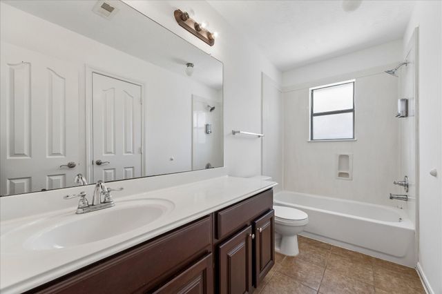 2410 Arabian Trail, Manvel, TX 77578