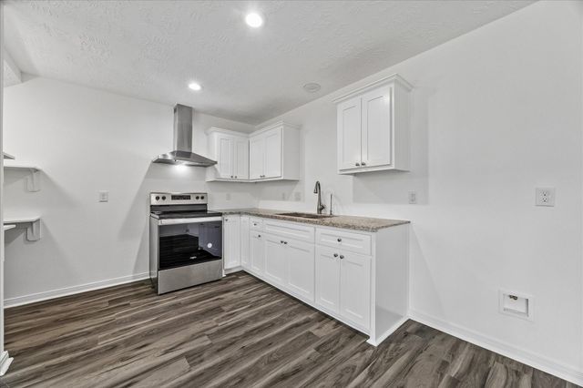 2410 Arabian Trail, Manvel, TX 77578