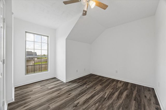 2410 Arabian Trail, Manvel, TX 77578