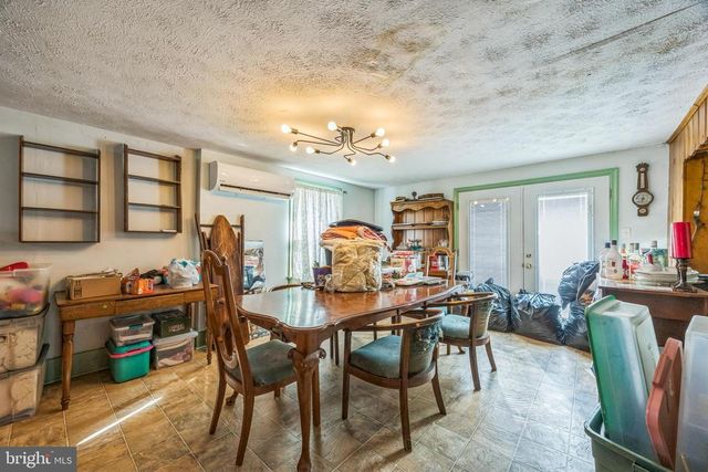 221 KITE HOLLOW RD, Stanley, VA 22851