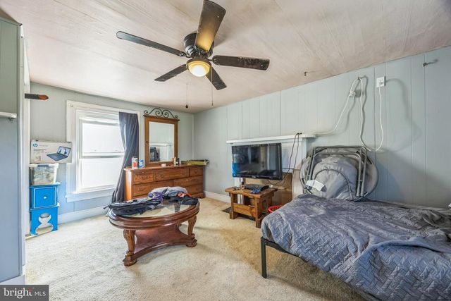 221 KITE HOLLOW RD, Stanley, VA 22851