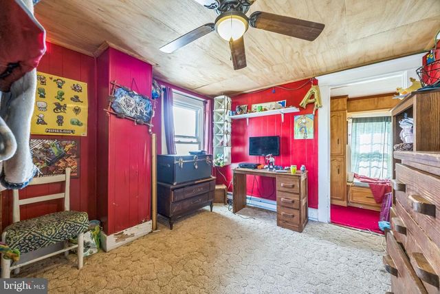 221 KITE HOLLOW RD, Stanley, VA 22851