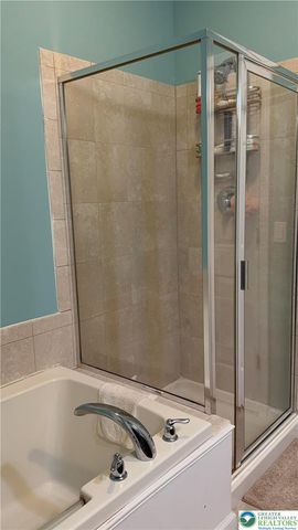 835 Holly Blue Way, Upper Macungie Twp, PA 18031