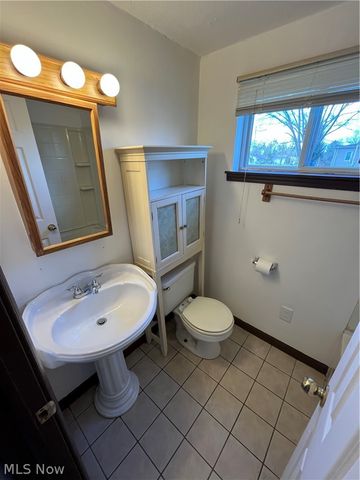 1010 Moneta Avenue, Aurora, OH 44202