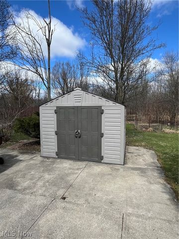 1010 Moneta Avenue, Aurora, OH 44202