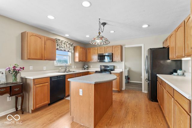 19226 Pacifica Place, Noblesville, IN 46060