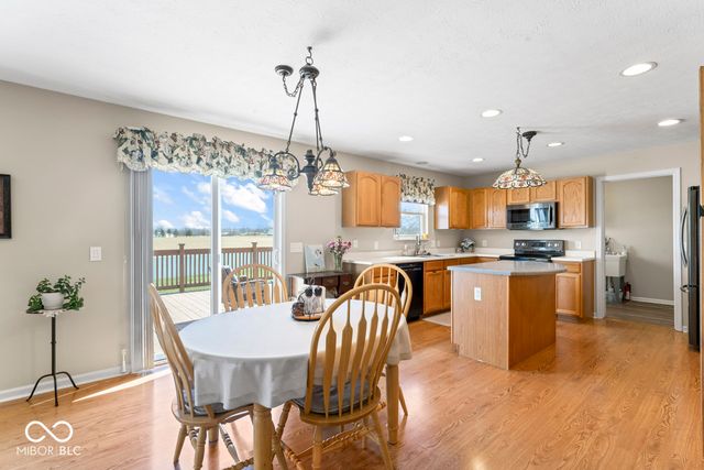 19226 Pacifica Place, Noblesville, IN 46060