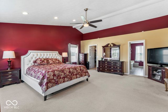 19226 Pacifica Place, Noblesville, IN 46060