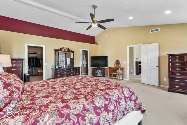 19226 Pacifica Place, Noblesville, IN 46060