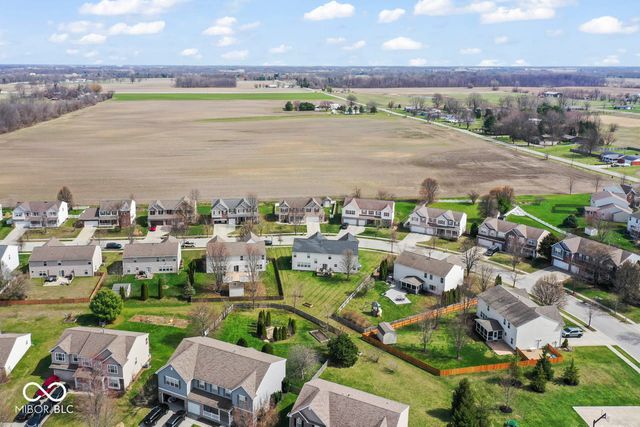 19226 Pacifica Place, Noblesville, IN 46060