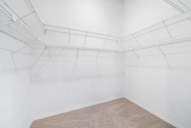 8 Windsor Lane, Palm Beach Gardens, FL 33418