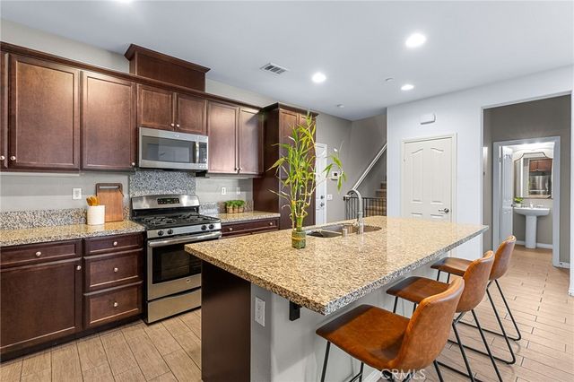 6081 Satterfield Way, Chino, CA 91710