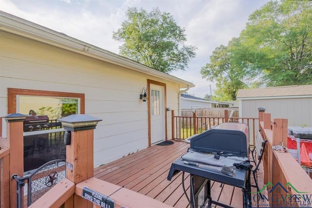 500 Jasper Dr., Marshall, TX 75672