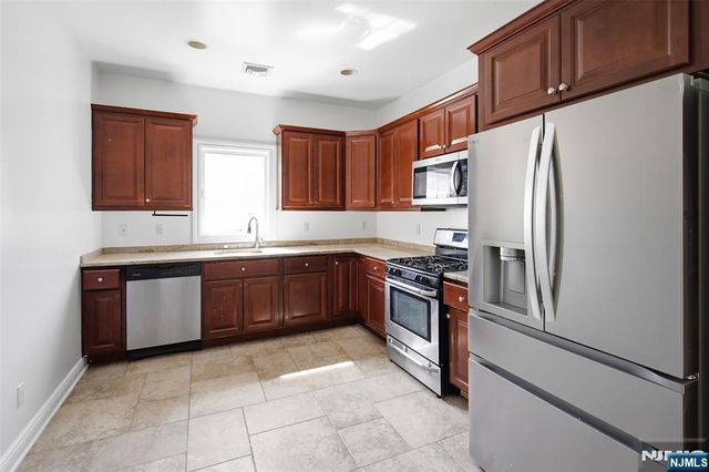 90 Terrace Avenue 1, Maywood, NJ 07607