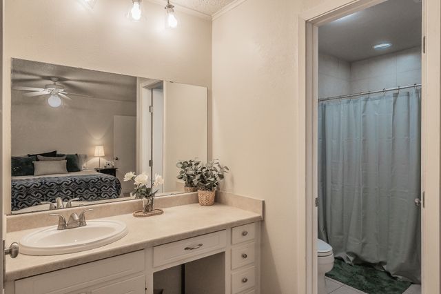 5810 Ridge Drive, Arlington, TX 76016