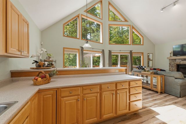 100 Olympia Street, Moultonborough, NH 03254