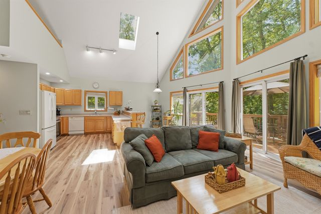 100 Olympia Street, Moultonborough, NH 03254